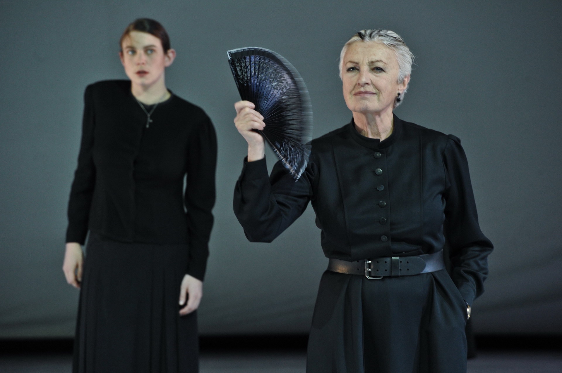 2011 - BERNADA ALBAS HAUS